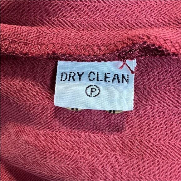 Tommy Bahama Large 100% Silk Embroidered Paradise Plunder Treasure on the Rocks - Picture 4 of 7